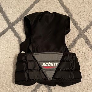 Schutt youth rib protector